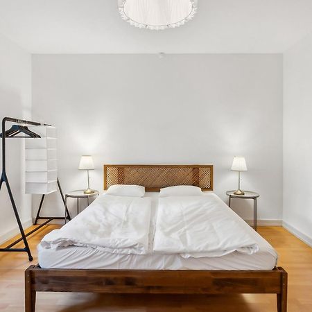 Homey Comfort In Oerlikon Цюрих Экстерьер фото