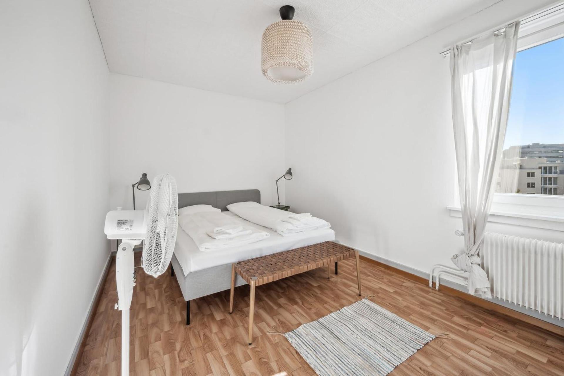 Homey Comfort In Oerlikon Цюрих Экстерьер фото