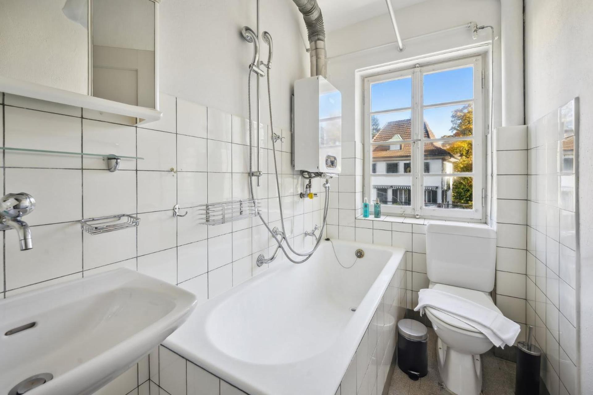 Homey Comfort In Oerlikon Цюрих Экстерьер фото