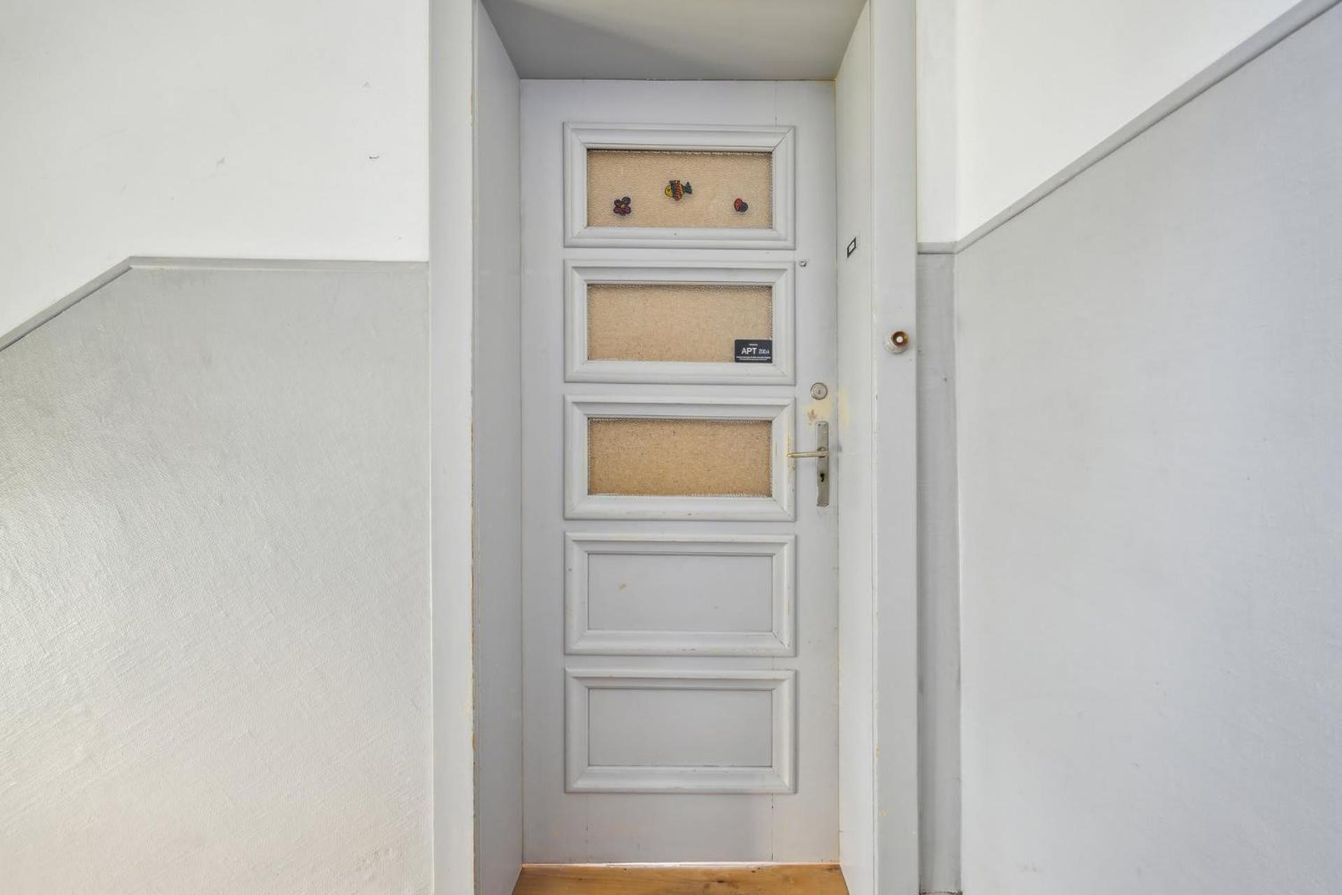 Homey Comfort In Oerlikon Цюрих Экстерьер фото